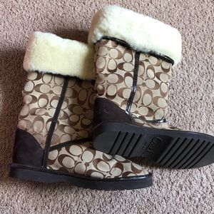 Authentic Coach Fur Boots